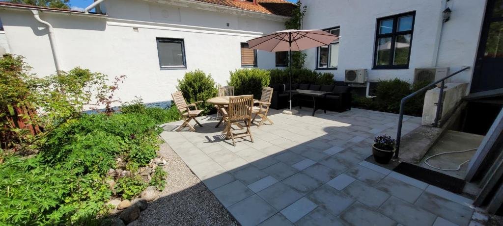 Garden patio